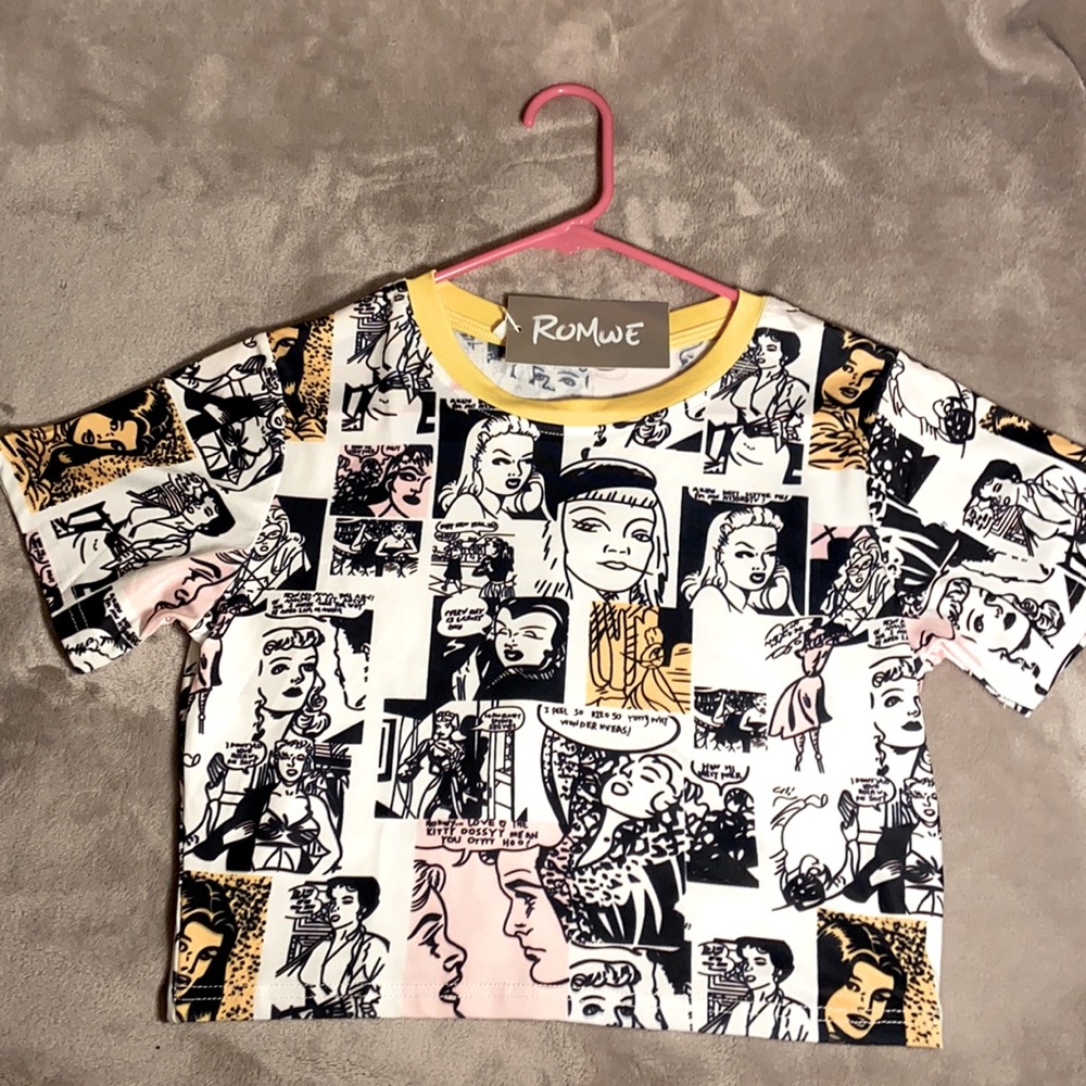 Comic book themed crop top from ROMWE